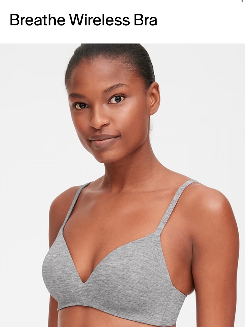 Black Gapbody Breathe Wireless Bra